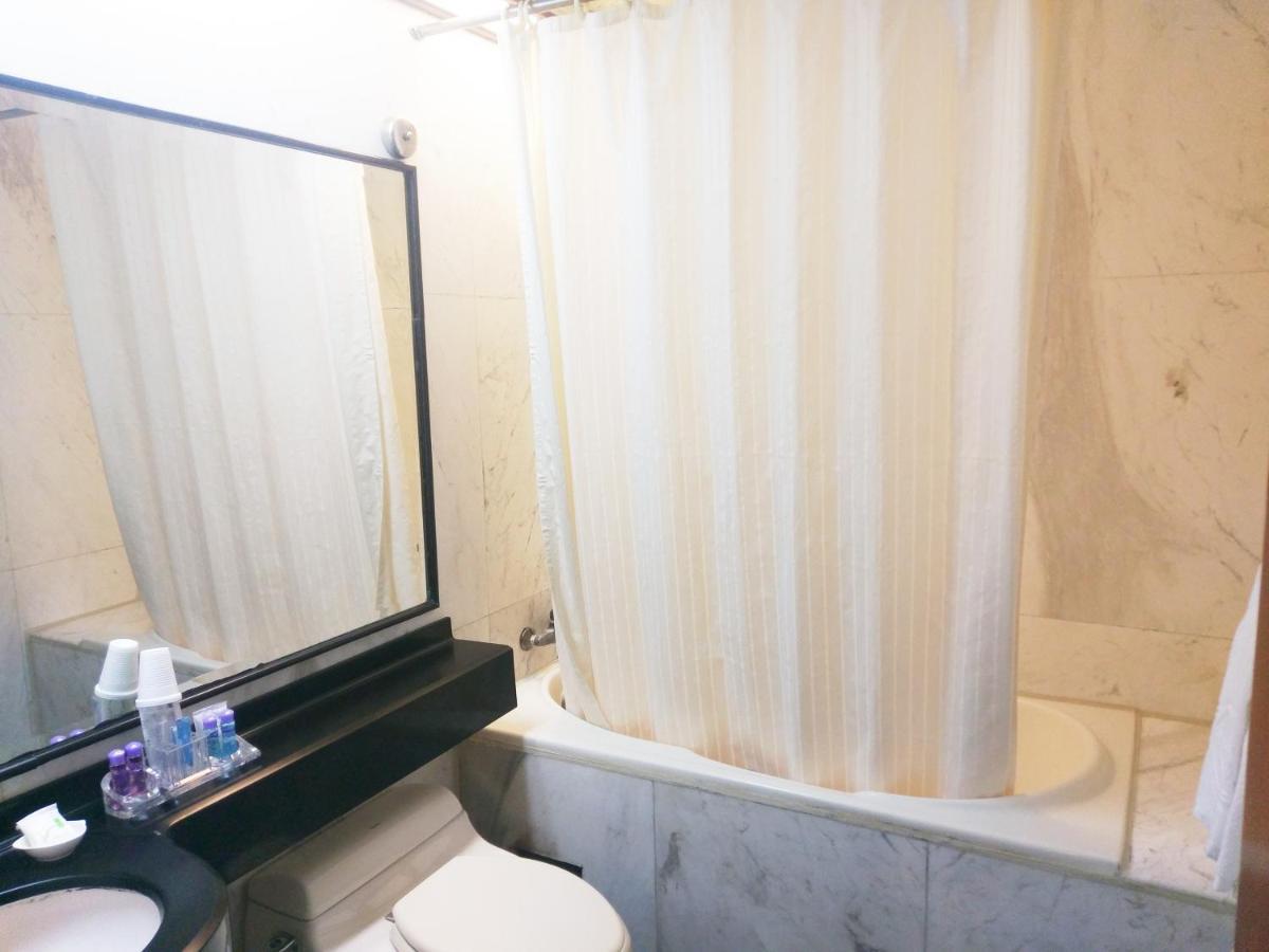 Puyisy Business Hotel Sin-ču Exteriér fotografie